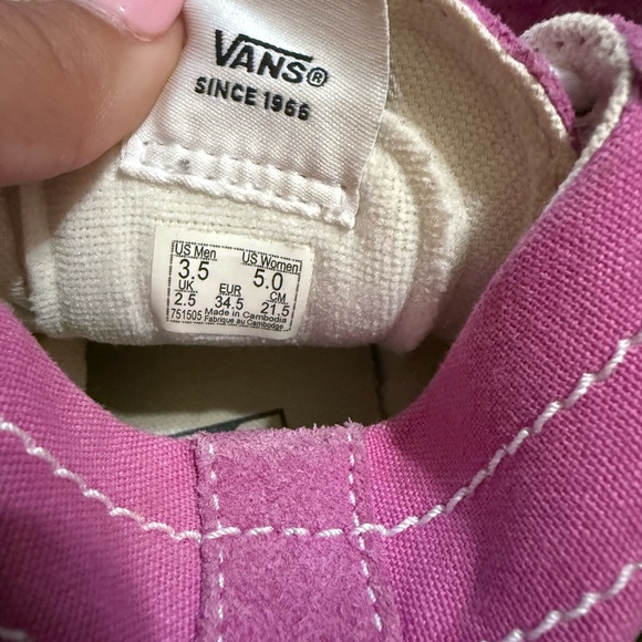 Vans Fuchsia High-Top Shoes with White Accents - Picture 4 of 4